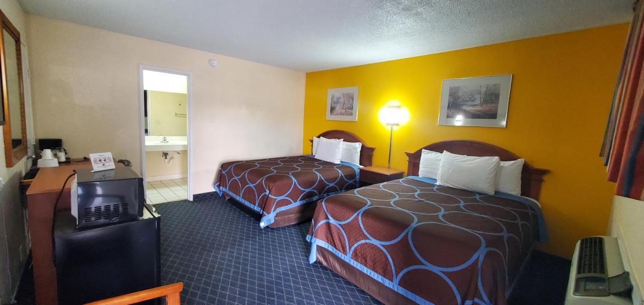 American Inn Motel Pratt Exteriér fotografie