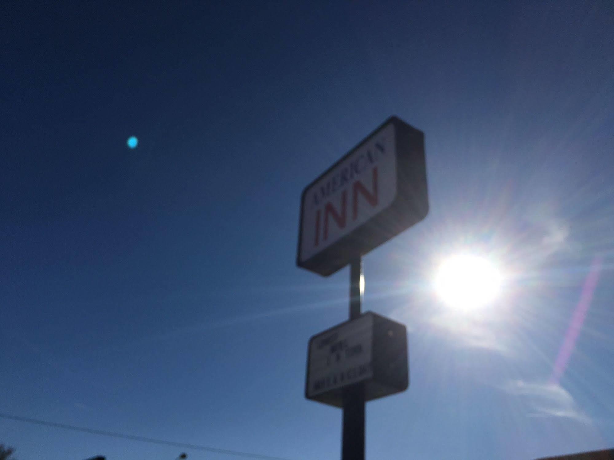 American Inn Motel Pratt Exteriér fotografie
