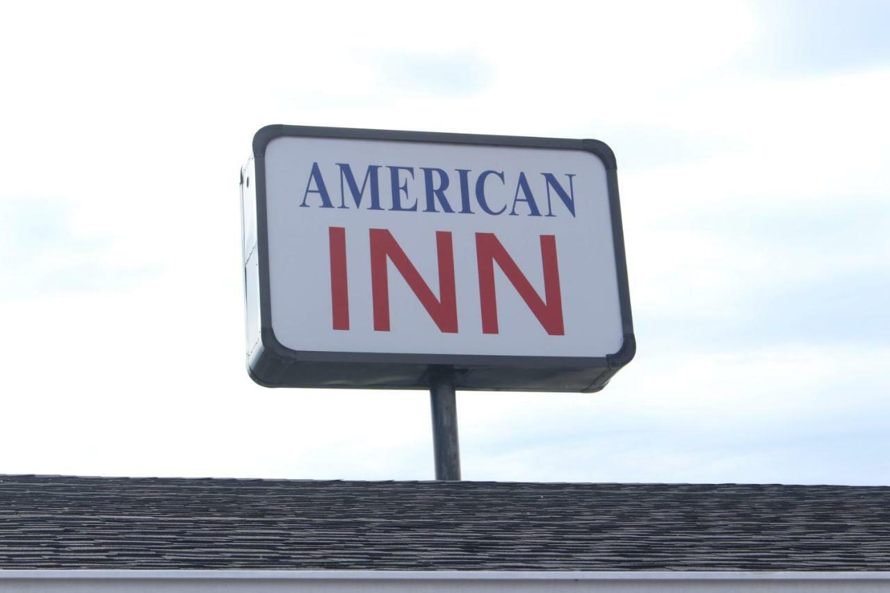 American Inn Motel Pratt Exteriér fotografie
